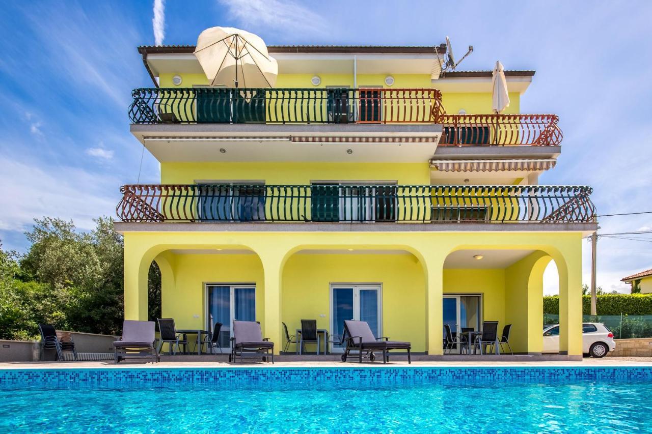 Luxury With Pool 2 Apartment Kostrena