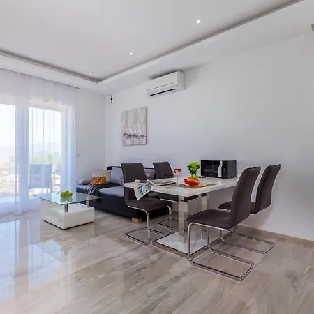 Luxury Apartments Kostrena With Pool 2 Exterior foto