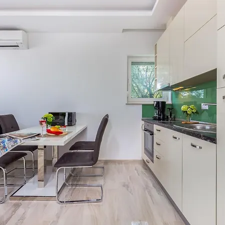 Luxury Apartments Kostrena With Pool 2 Exterior foto