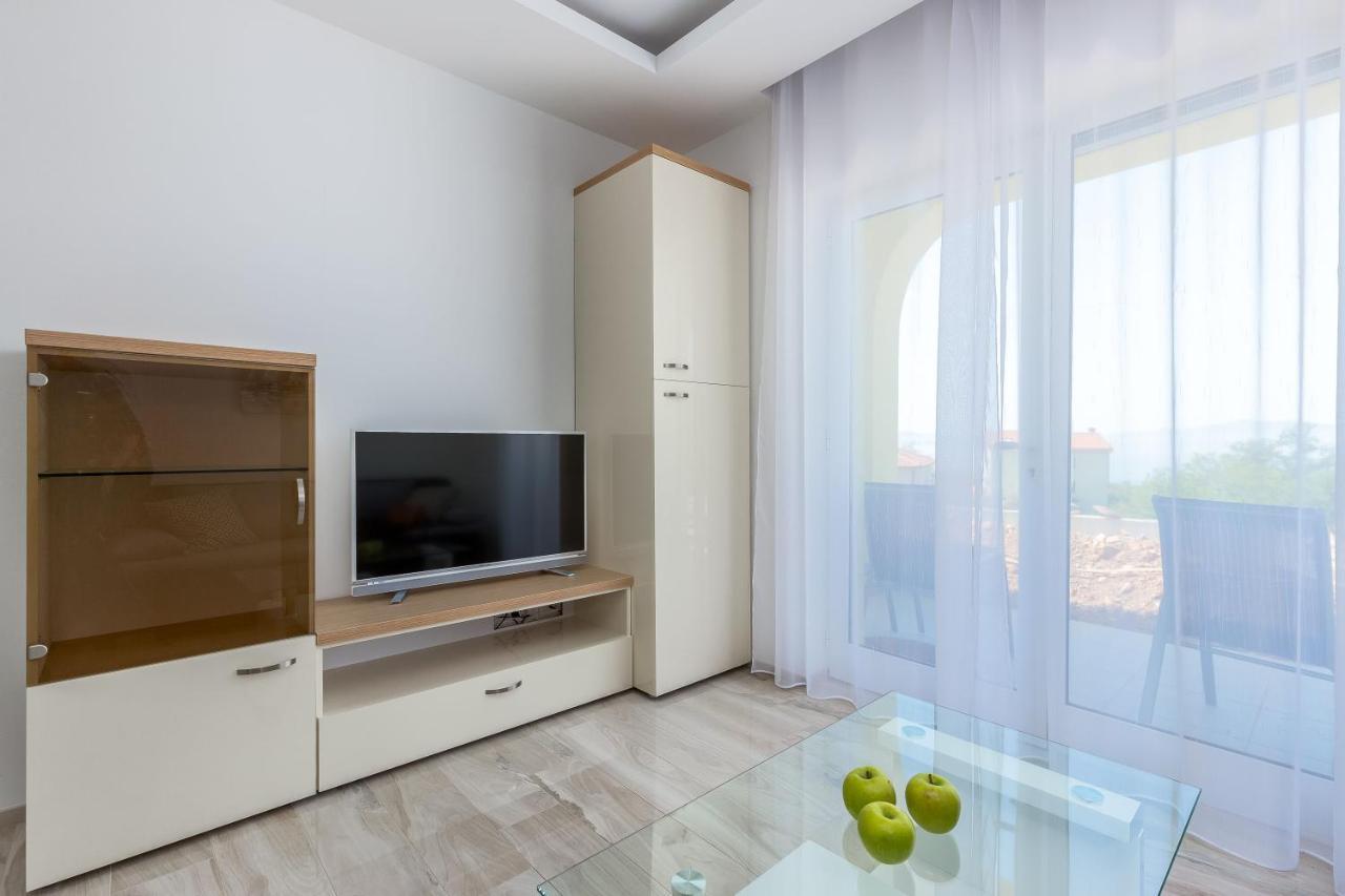 Apartment Luxury With Pool 2 Kostrena